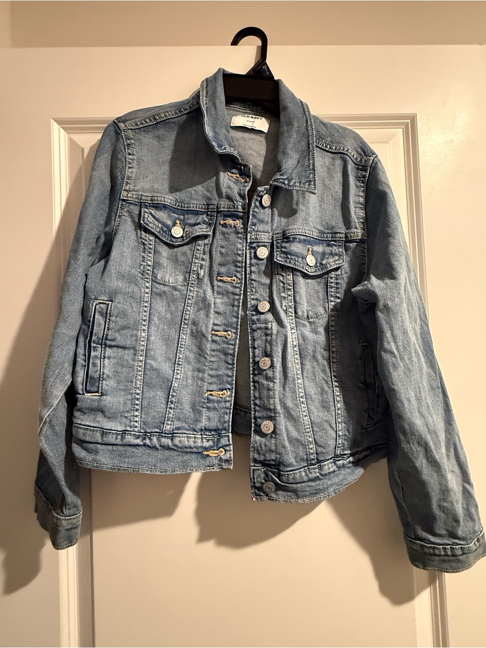 Old Navy Light Blue Denim Jacket - Women's